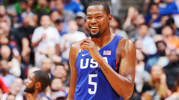 kevin-durant-usa-basketball-rio-olympics-china-exhibition.jpg